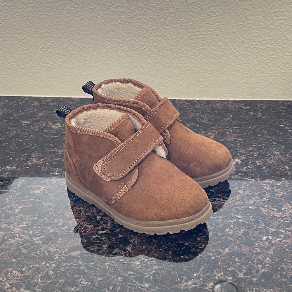 Cat & Jack Brown Kids Boots